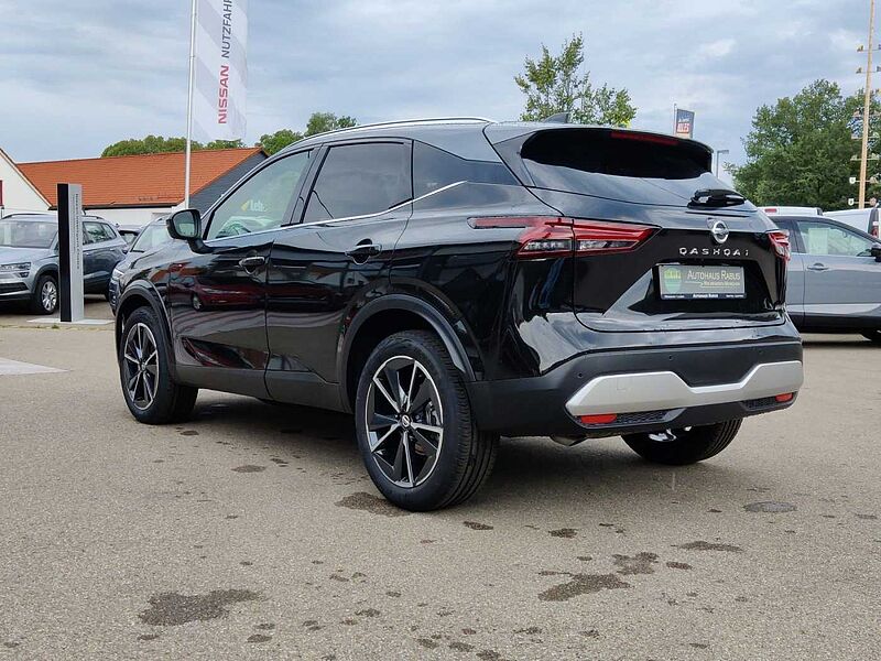 Nissan Qashqai J12 1.3 LED, Klima, Kamera, Navi- Tekna+