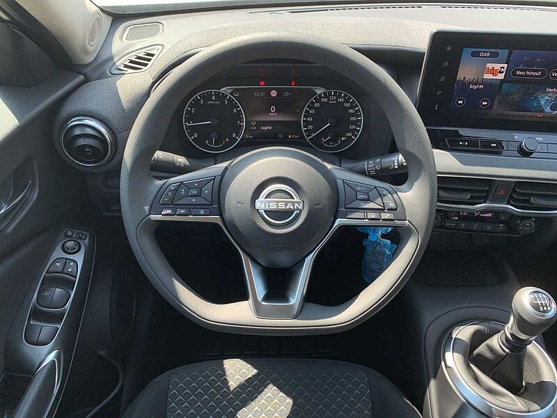 Nissan Juke 1.0 DIG-T LED RFK CCT Acenta