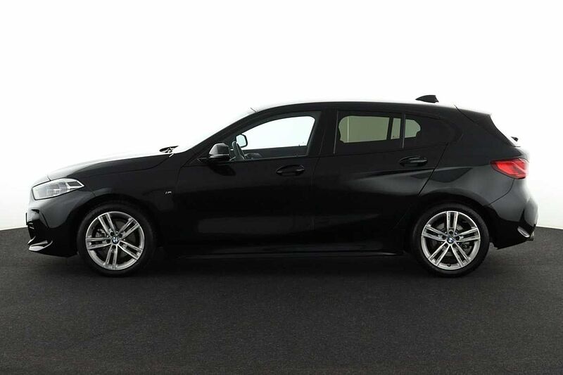 BMW 118 i M Sport Sitzhz. , Navigation, wireless charg.