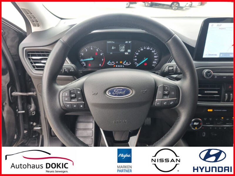 Ford Focus Turnier Active 1.5 AT 150PS Navi LED Cam Winter