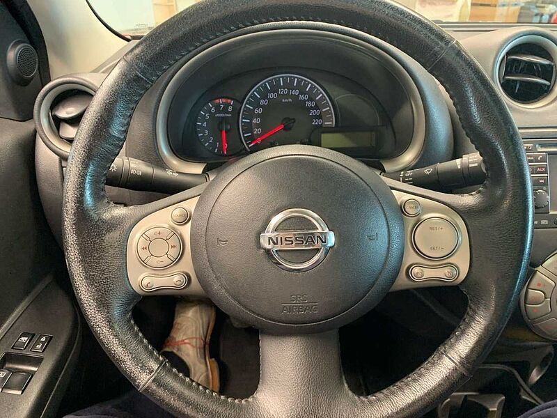 Nissan Micra 1.2 Elle Pano Navi Bluetooth Klimaautomatik