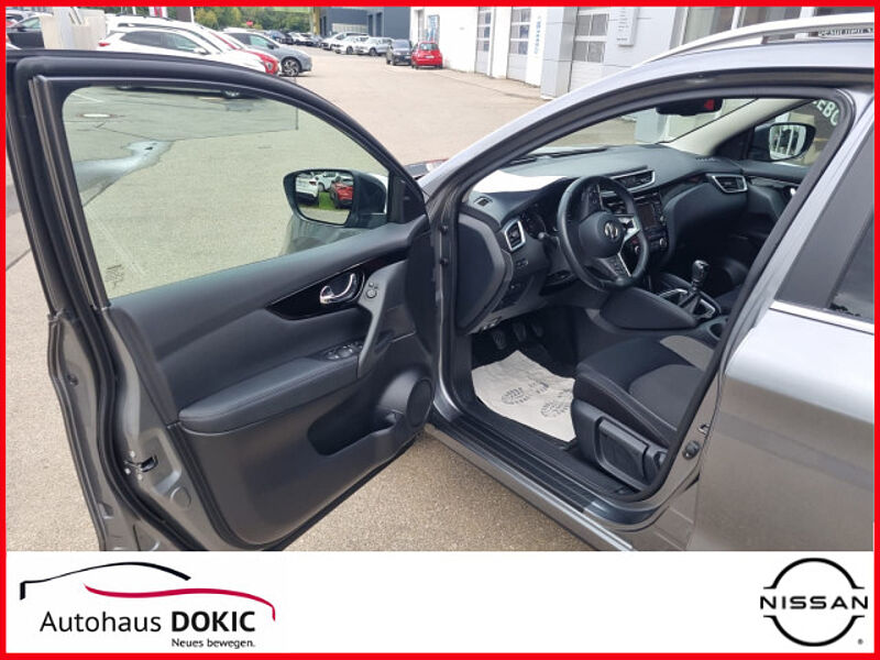 Nissan Qashqai N-Connecta 1.3 DIG-T Pano SHZ Navi Kam