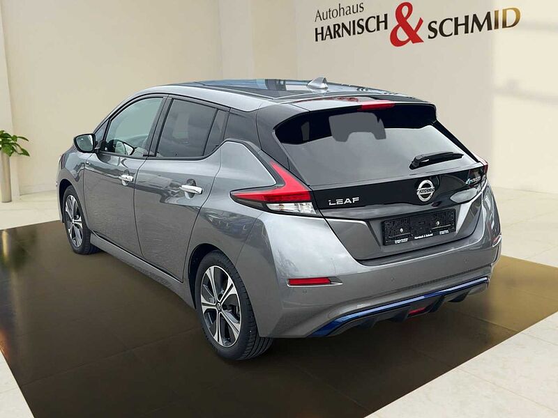 Nissan Leaf 40 kWh Automatik - N-Con. - Winter-Paket