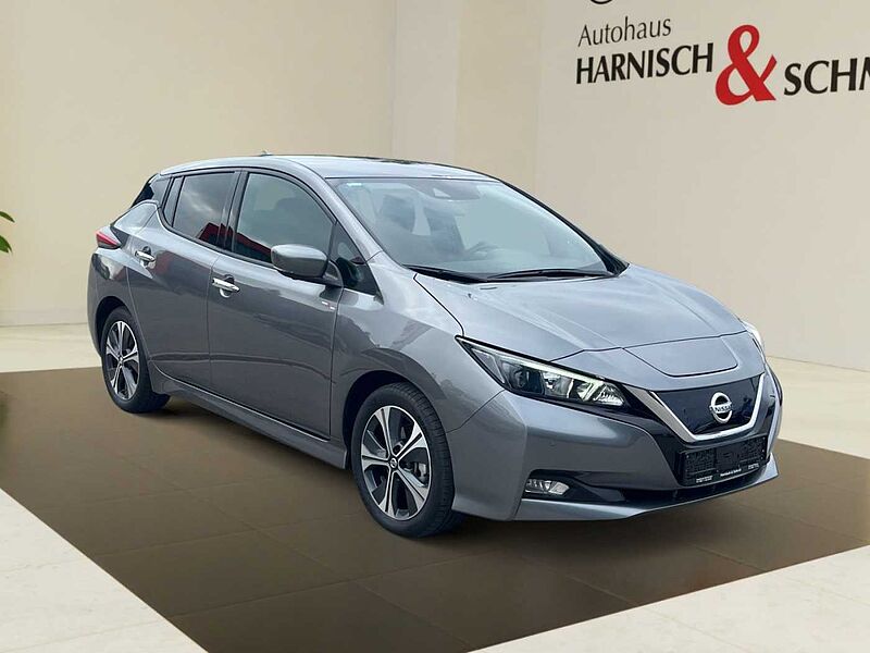 Nissan Leaf 40 kWh Automatik - N-Con. - Winter-Paket