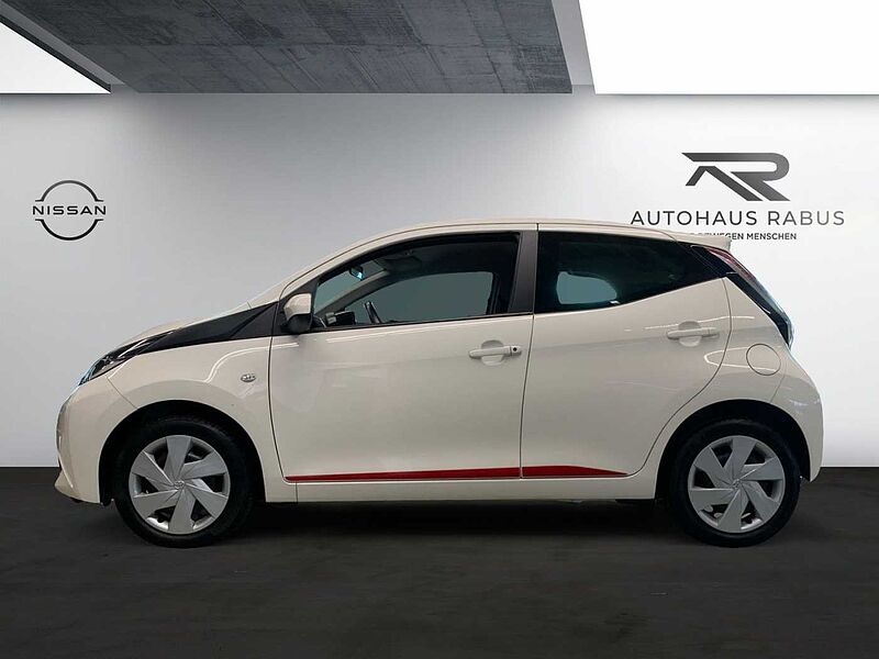 Toyota Aygo 1.0 x Bluetooth ZV Radio