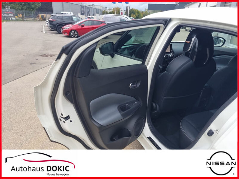 Nissan Juke Tekna 1.0 DIG-T 6MT Bose Navi PDC LED