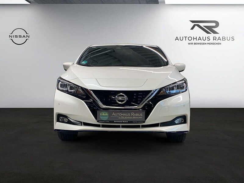 Nissan Leaf 62 kWh Autom. e+Tekna Navi DAB Kamera LED