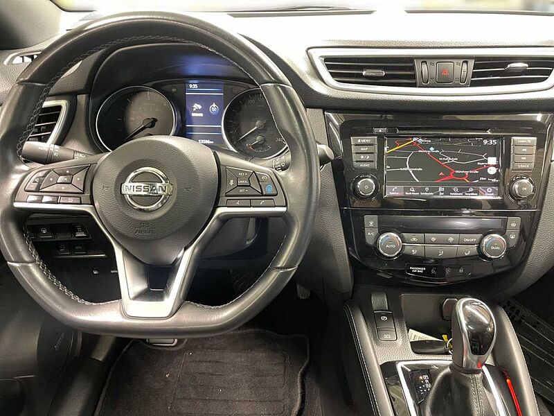 Nissan Qashqai 1.7 dci AT Tekna+ 4x4 Navi Pano ProPILOT