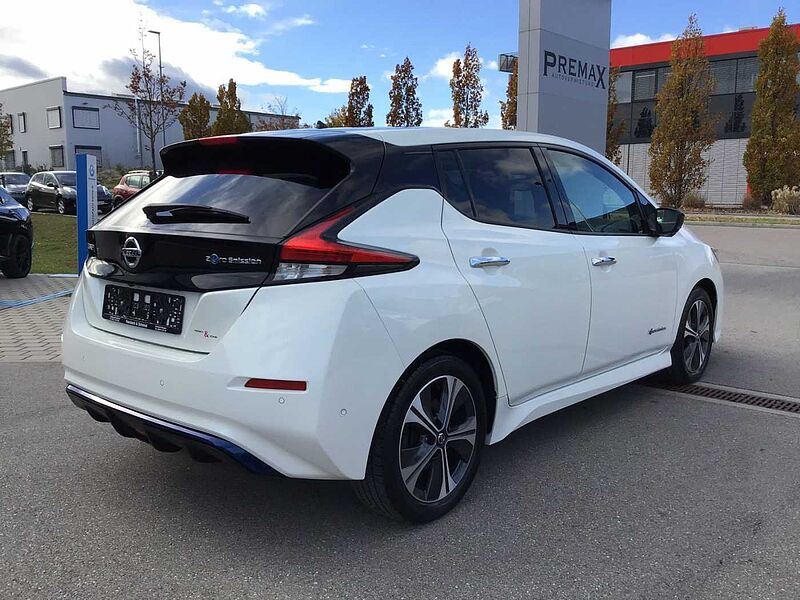 Nissan Leaf 40 kWh Automatik - TEKNA - Leder, BOSE, LED