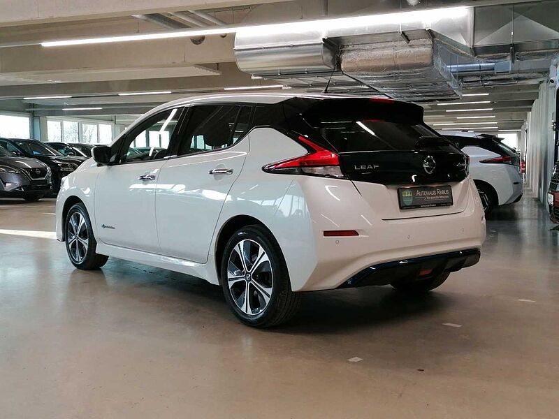 Nissan Leaf 62 kWh e+ Tekna Klima Navi Leder LED DAB SHZ