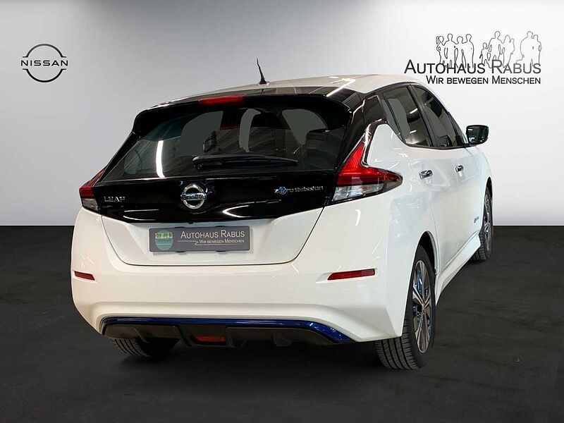 Nissan Leaf 40 kWh ACENTA Navi DAB R-Kam SHZ PDC